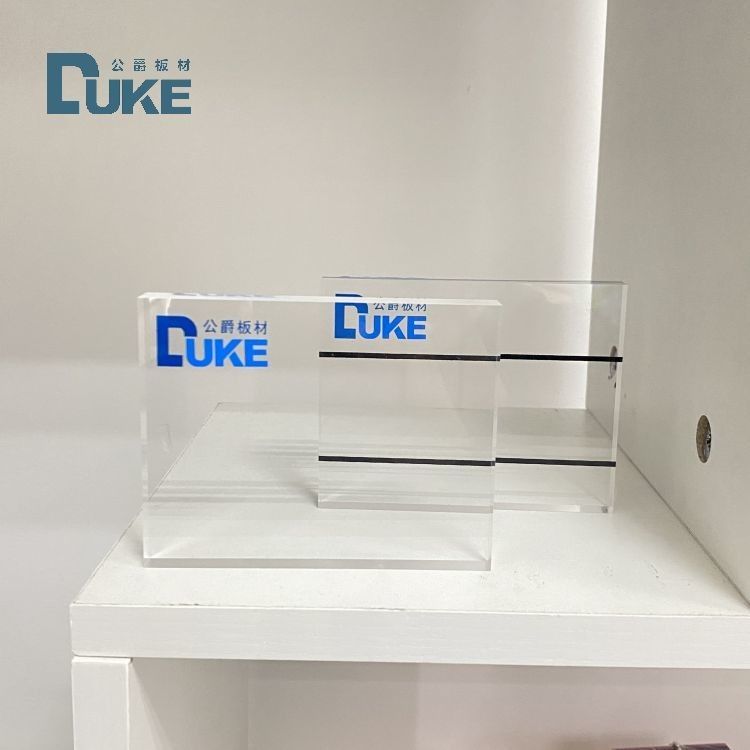 Duke Üreticisi'nin 8mm Anti-UV Akrilik Tahta 20x30ft Ses Koruma Çit UV 4mm PMMA Belediye İnşaatı Gravürü İçerildi