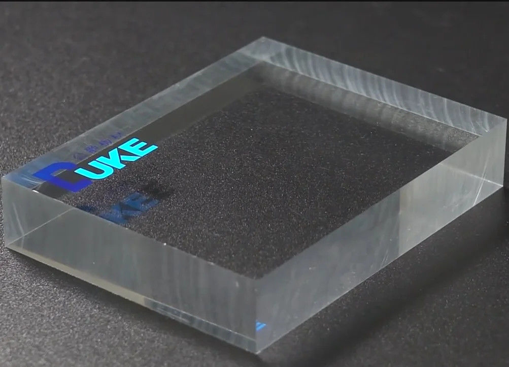 Virgin MMA Dökme Akrilik Levha Mitsubishi Grade %92 Işık Geçirgenliği Yüksek Şeffaflık Özel Boyut Kesimi