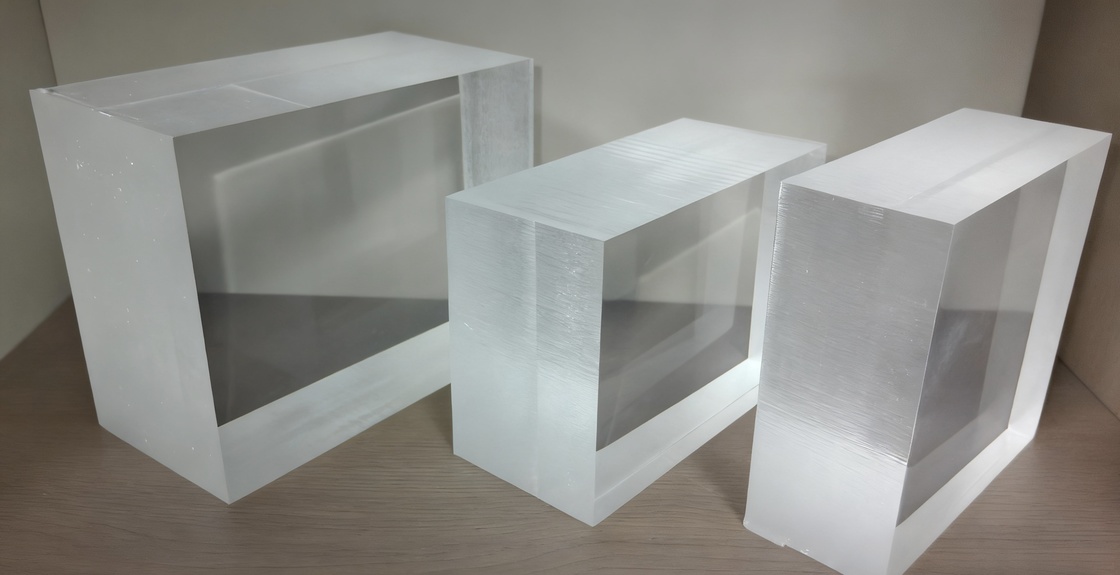 Sonsuz Kenarlı Havuz için Şeffaf Akrilik Duvar Panelleri Sistemi Özel Üretim ve CNC Kesim Hizmeti