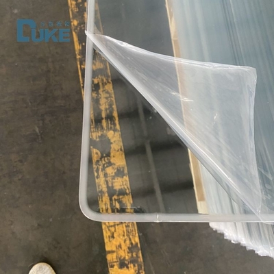 93% Yüksek UV Akışkanlığı Açık 2.8 mm dökme akrilik levha 4in 8in 10inç Lazer kesimi için
